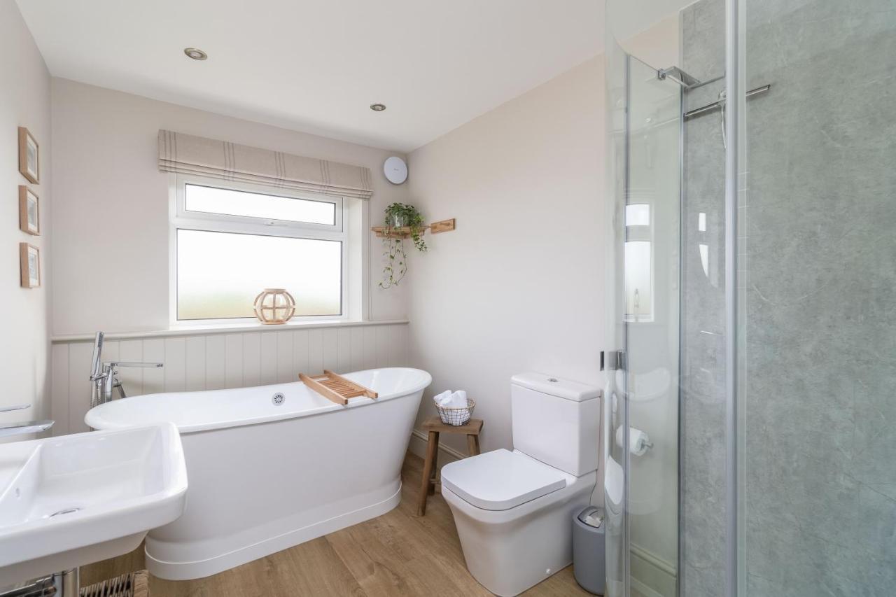 The View, Broxa - Luxury Lodge - Yorkshire Coast 斯卡伯勒 外观 照片